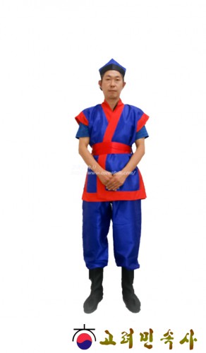 ǰ 